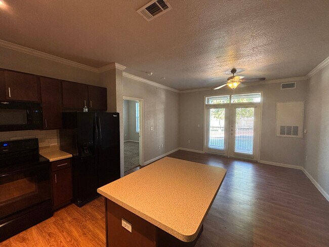 Photo - 1811 Medical Pkwy Apartment Unit c1