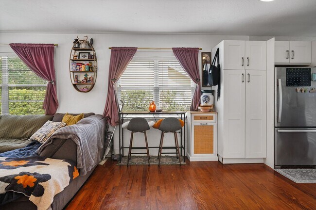 245 Orange Pl Unit 245 Orange Pl