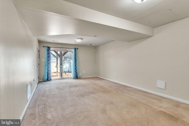 Building Photo - 25501 Joy Ln