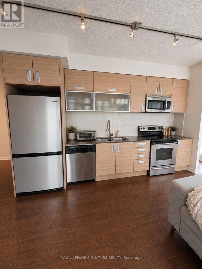 Photo - 205 Frederick St Unit 1010