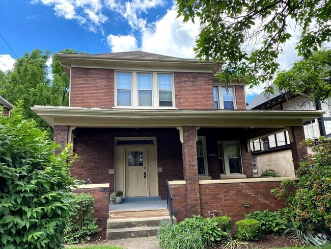 Building Photo - Great, first floor duplex in Squirrel Hill Rental