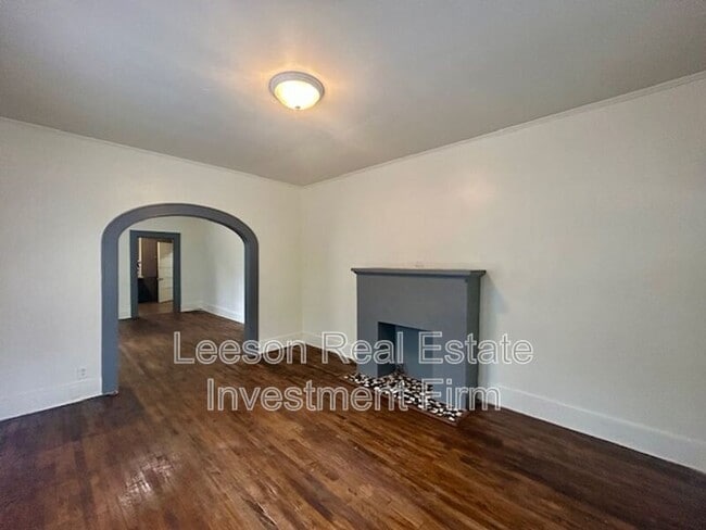 Photo - 3022 Lillian St