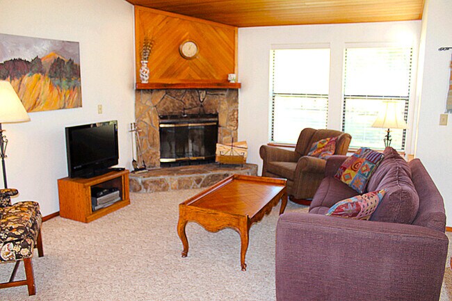 Photo - 36 Fairway Village Ln