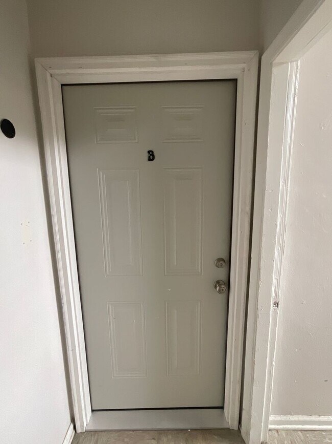 Photo - Quiet Two Bedroom Apartment off Rodman Ave Unit Apt B