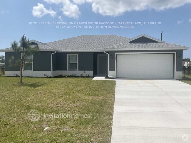 Building Photo - 16085 Overdale Ct Rental