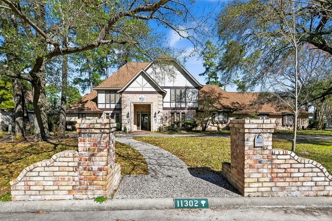 Photo - 11302 Hylander Dr
