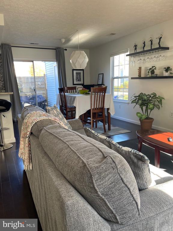 Photo - 2960 McGee Way