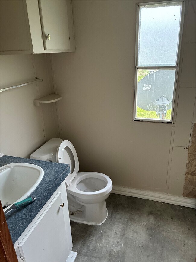 Photo - 6977 Leann Ln