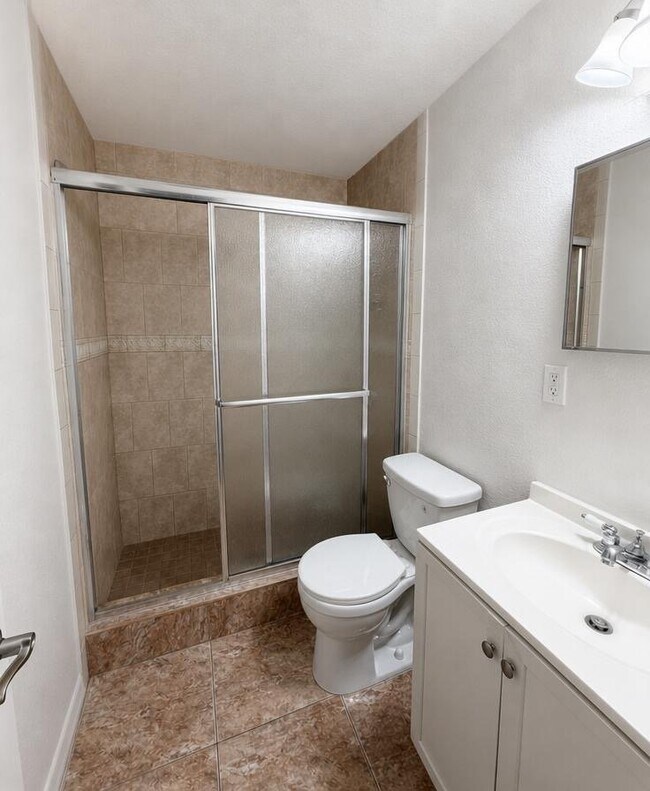 Photo - 4406 Elderberry Dr Unit A