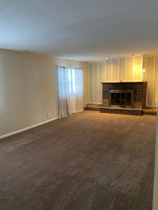 Photo - 611 W Madison St Unit 611 W Madison St