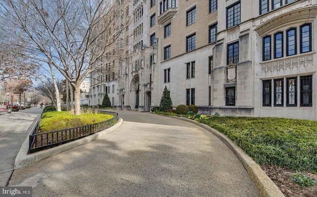 Photo - 1701 16th St NW Unidad 410