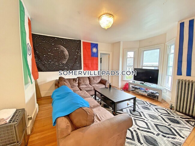 Photo - 76 Curtis St Unidad 2B