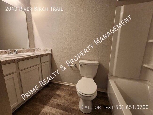 Photo - 2040 River Birch Trl