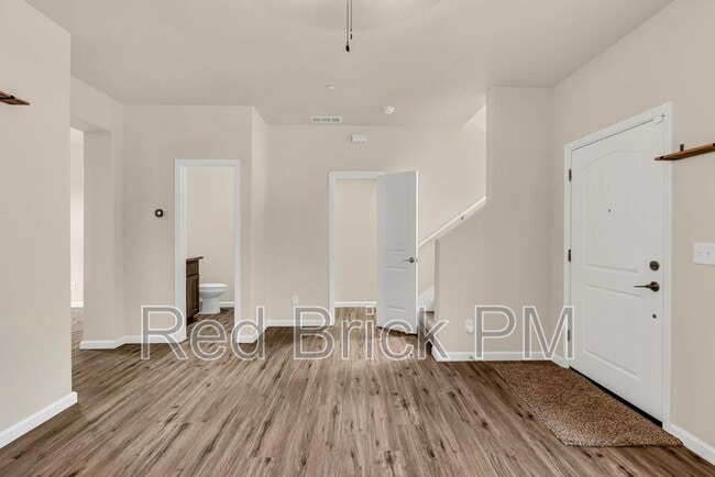 Photo - 3665 Venice Ave