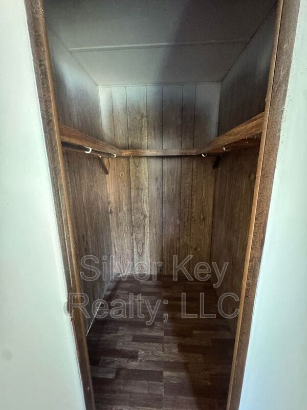 Photo - 525 Scott St