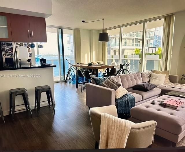 Photo - 601 NE 23rd St Condo
