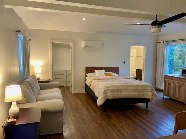 Photo - 3721 Lankershim Blvd Unit 3721 Lankershim