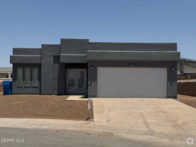 Building Photo - 10126 Javelina Bush Rental
