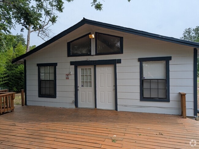 Building Photo - 18120 River Timber Dr Rental