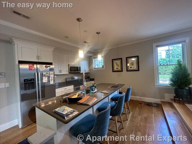 Photo - 16 Linden Ave