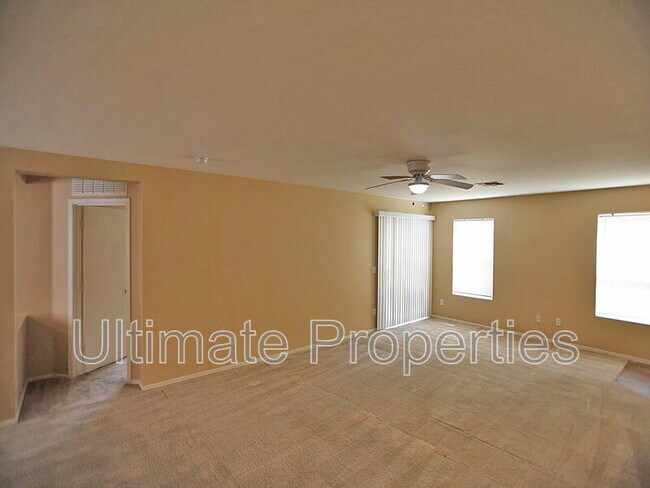 Photo - 23730 W Bowker St