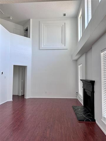 Photo - 1607 Powder Horn Ln