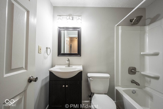 Photo - 3736 N Meridian St Condo Unit 4