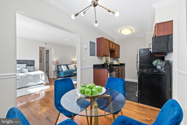 Photo - 906 S Washington St Apartamento Unidad 202