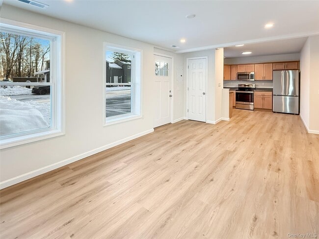 Photo - 4332 Albany Post Rd Unit 4