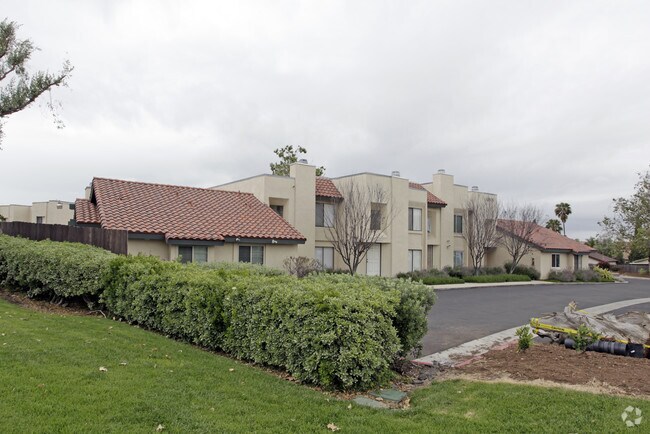 Photo - Black Mountain Villas