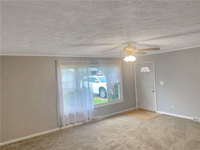 Building Photo - 785 Howell St