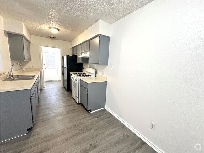 Building Photo - 2036 Redwing Way Rental