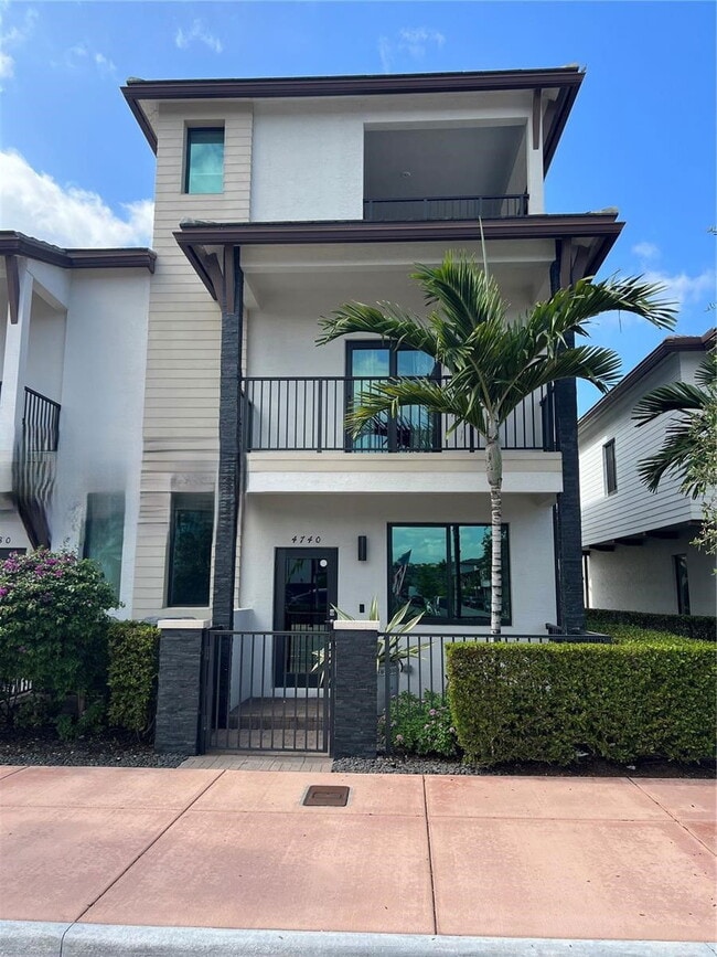 Photo - 4740 NW 81st Ave