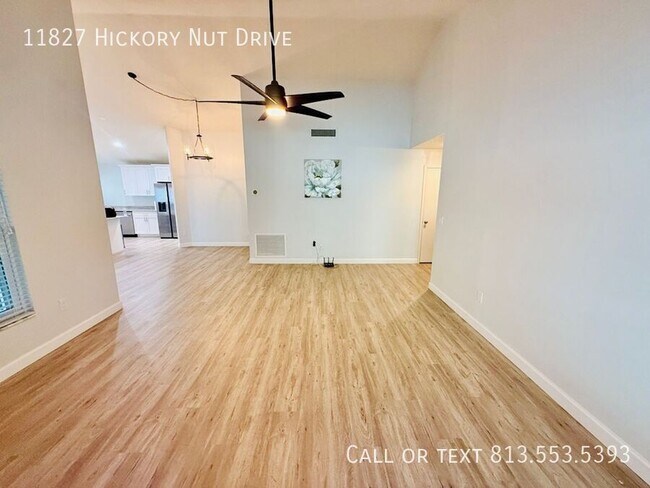 Photo - 11827 Hickory Nut Drive-