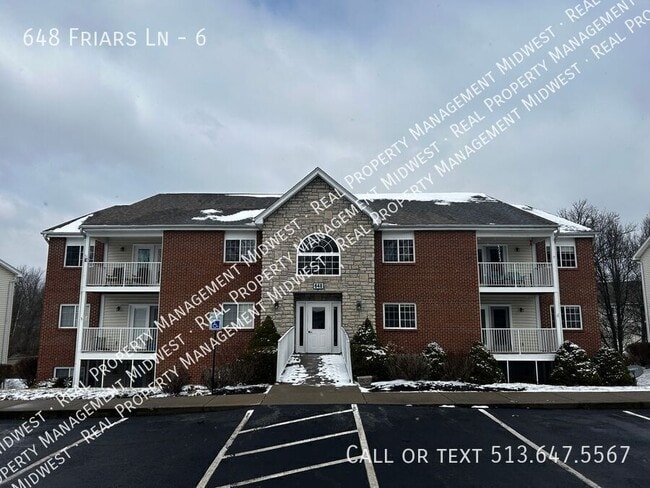Building Photo - 648 Friars Ln