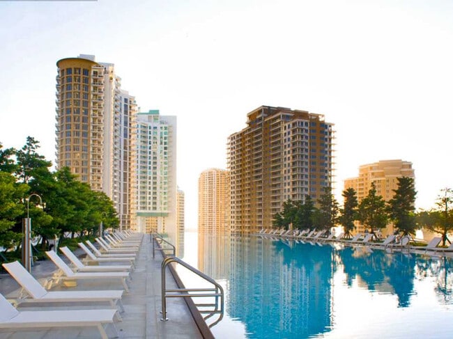 Photo - 485 Brickell Ave Unit FL27-ID1022276P