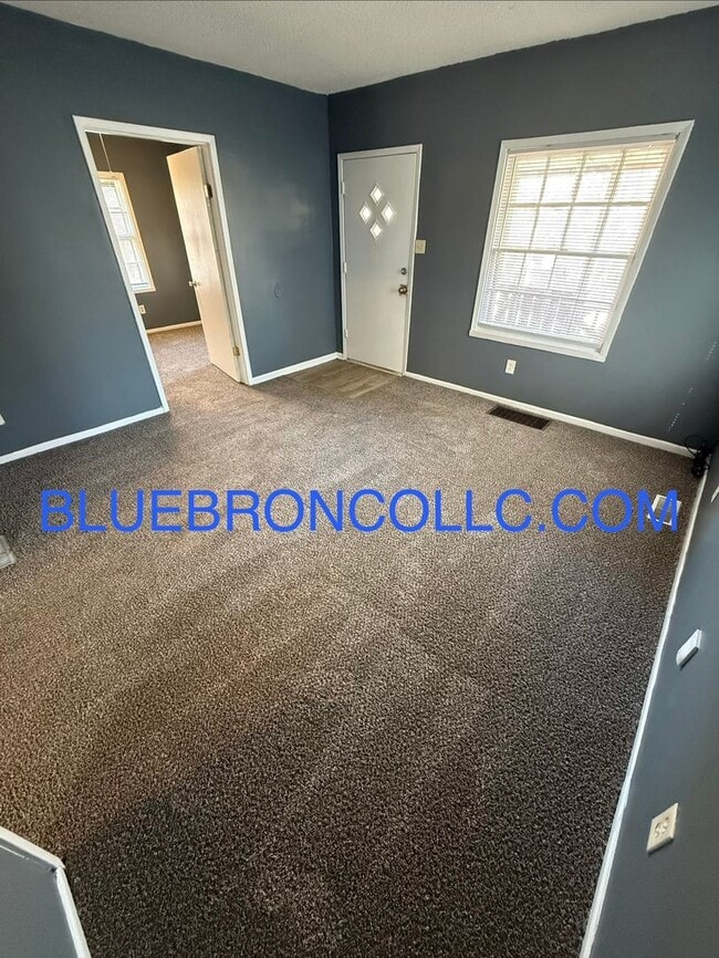 Photo - NEWLY REMODELED, great LOCATION, ROOMY layout