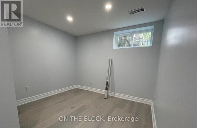 Photo - 78 Tedford Dr