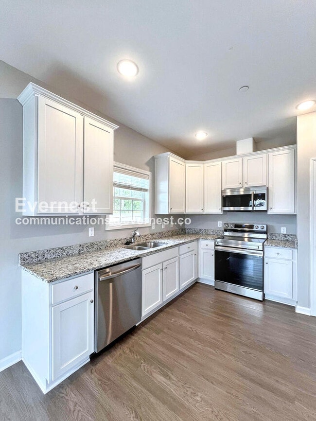 Photo - 1413 Pipeline Ave