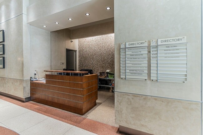 Photo - 3100 W 7th St Unit 811