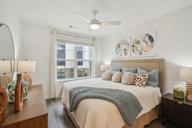 Habitaciones serenas diseñadas para la comodidad. - Elina