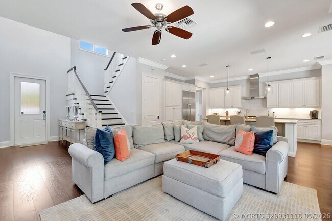 Photo - 1507 Pine Ln