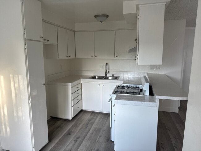 Photo - 8202 Ashgrove Dr Unidad 14