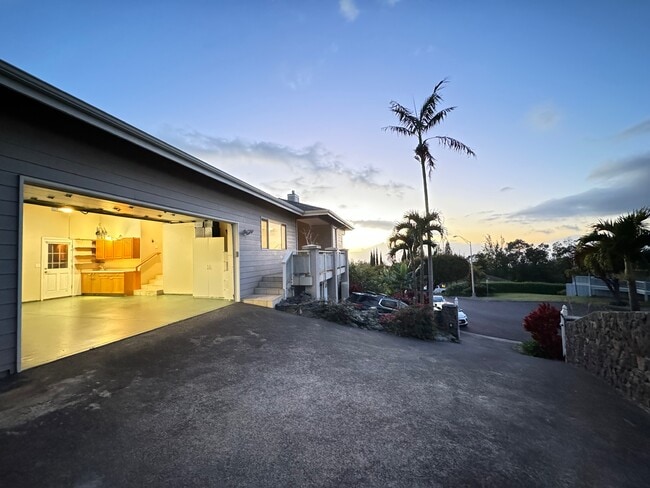 Photo - 24 Paliuli Way