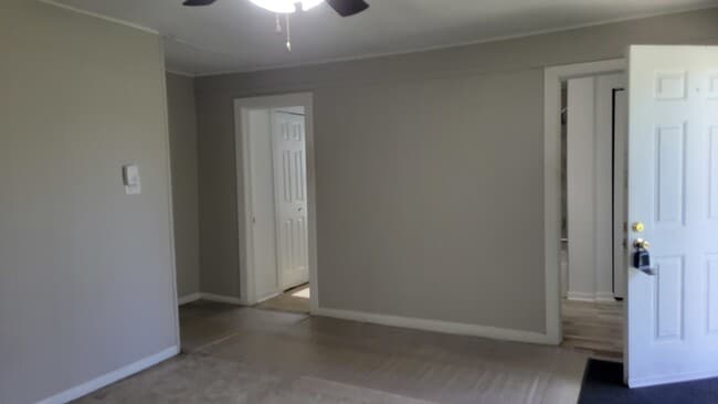 Photo - 39W910 US-20