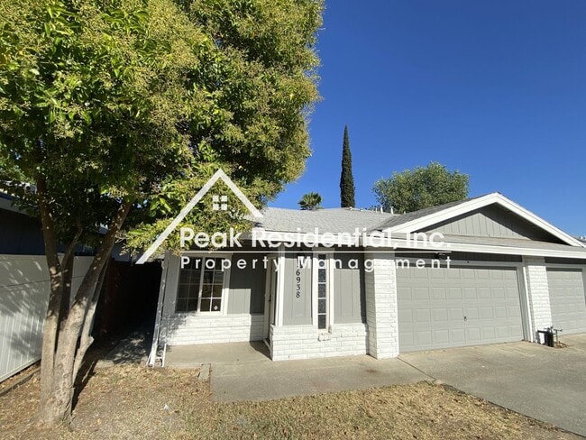 Photo - Charming Citrus Heights 3bd/2ba Duplex with 2 Car Garage