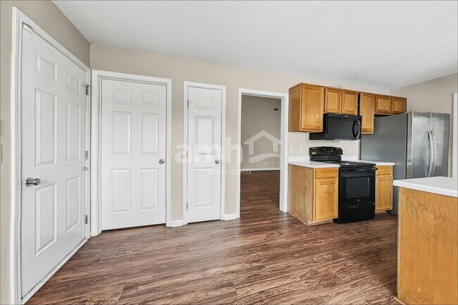 22 Weber Ct