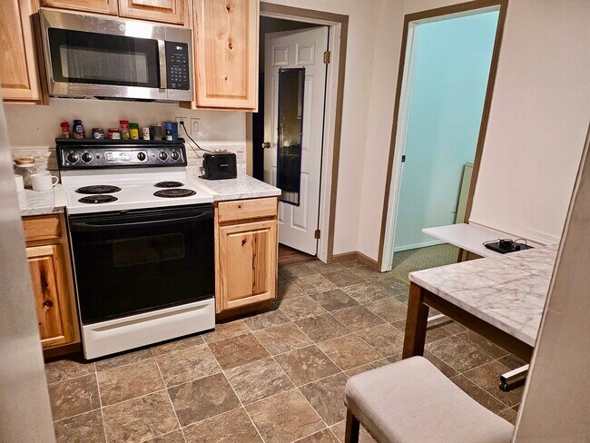 Photo - 115 Taft Ave Unit 1