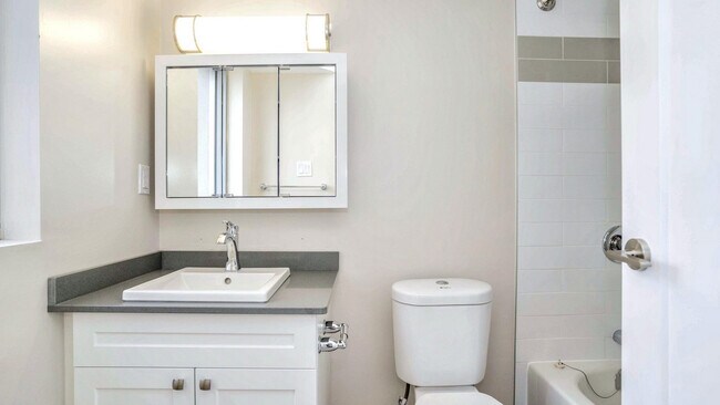 Photo - The Gartshore