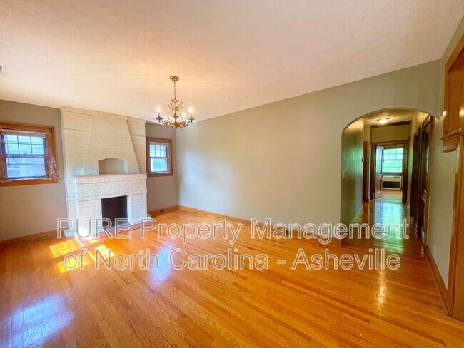 Photo - 21 Vermont Ave Unit 1- UPSTAIRS